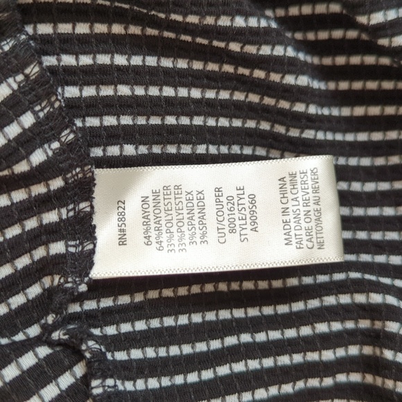 Max Studio Black Striped Knit Twisted Waist Detail Long Sleeve Dress Size Small - Picture 9 of 9